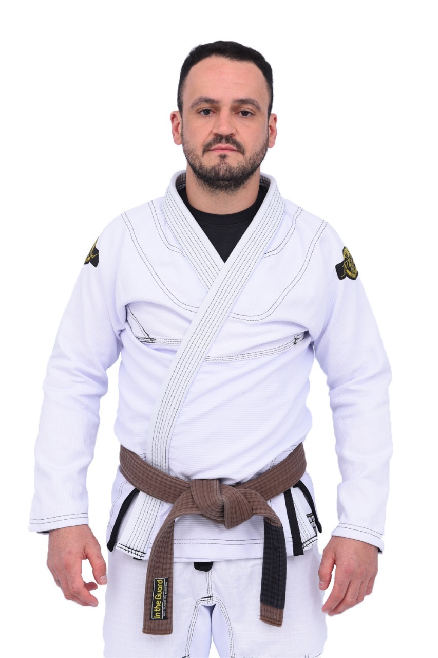 Kimono In The Guard New Branco OUTLET 