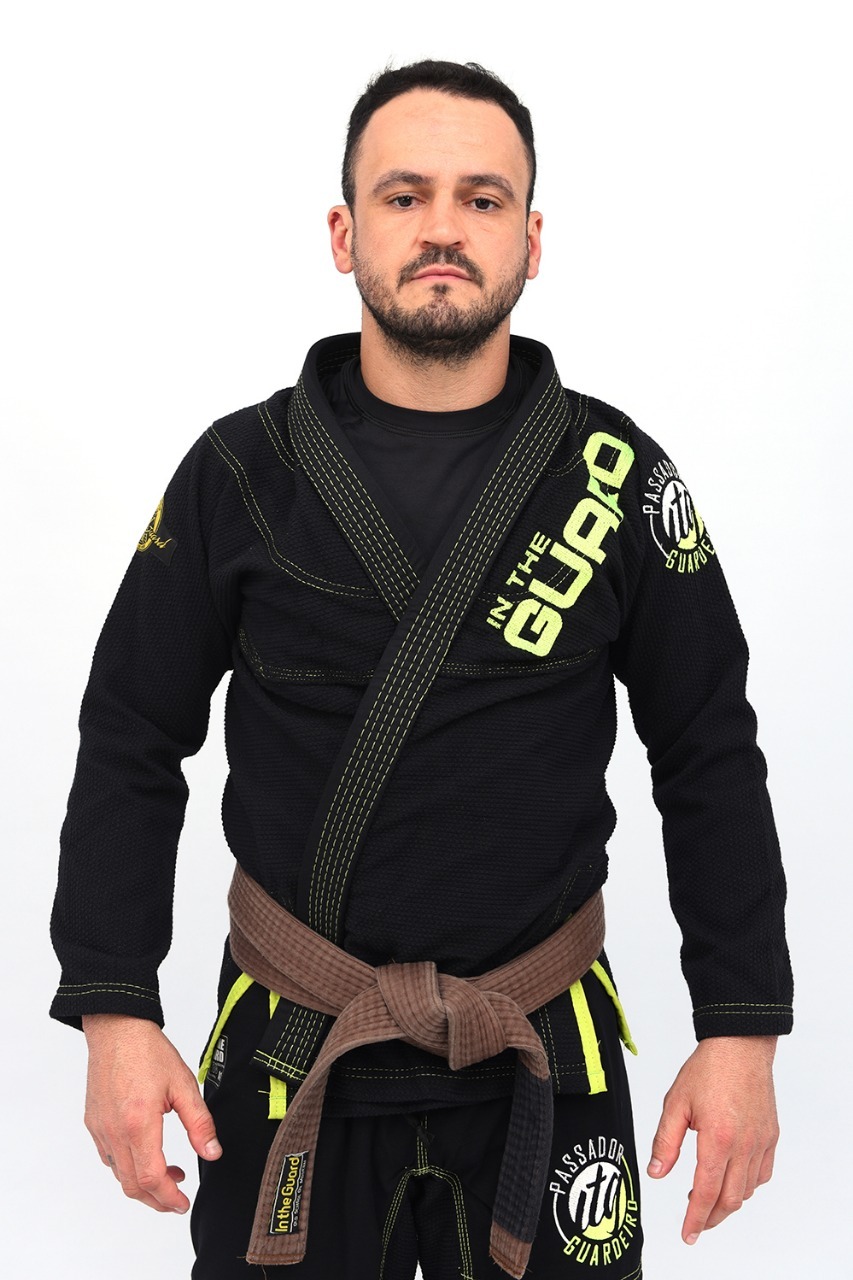 Kimono In The Guard Green Preto OUTLET 