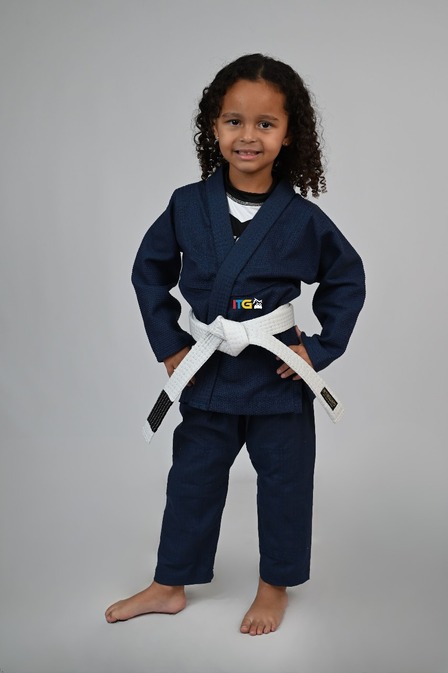 Kimono Feminino MIRIM, 4 e 5 anos. Marinho Kimono Feminino MIRIM, 4 e 5 anos. Marinho