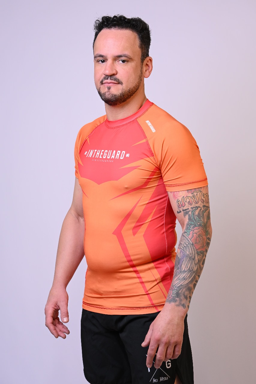 Rash Guard Masculina Coração de Aço