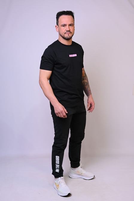 Camiseta Masculina Triângulo 