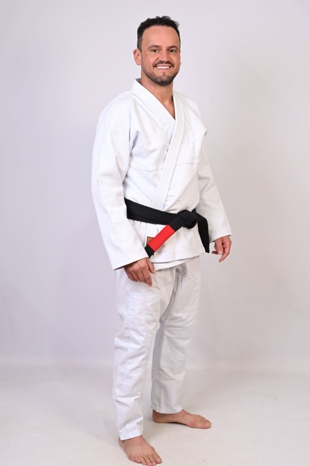 Kimono In The Guard Jiu-Jitsu Liso PRÓ - BRANCO